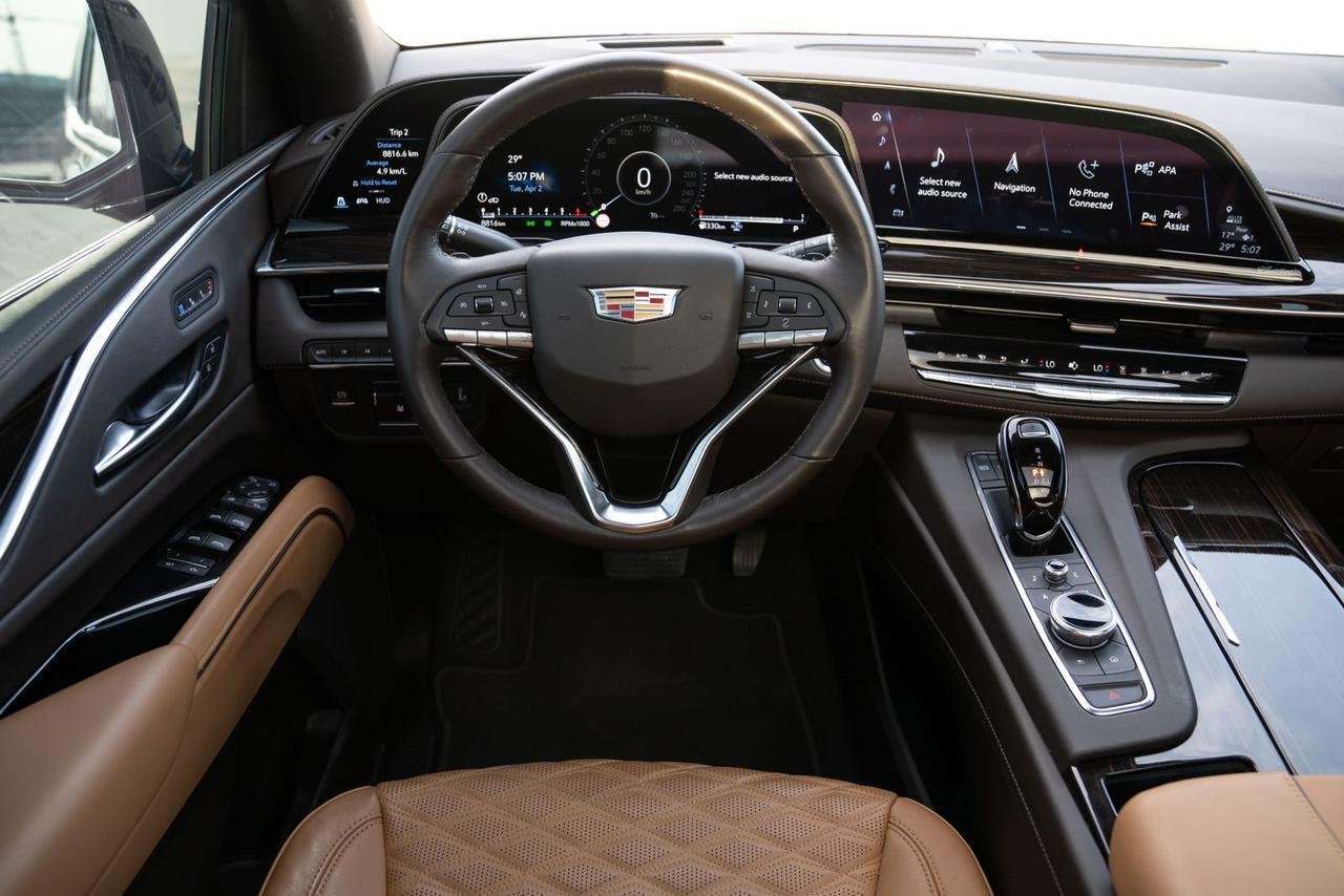 Rent ESCALDE 2023 in Dubai