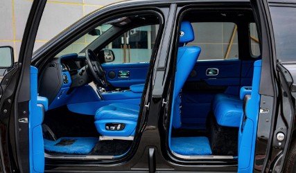 Rent Cullinan 2022 in Dubai