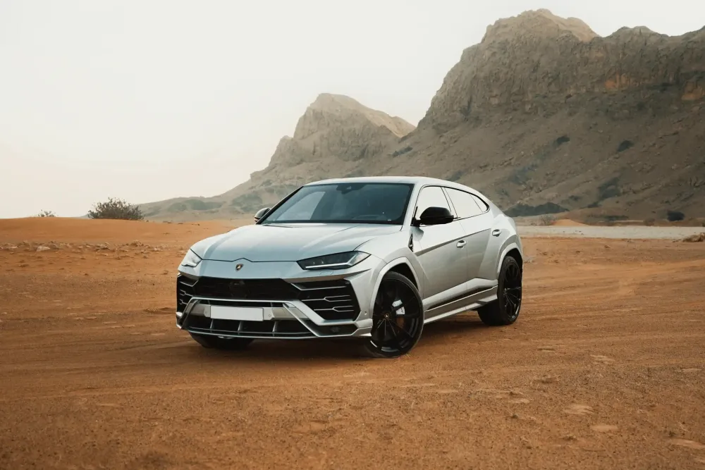 Rent Lamborghini Urus in Dubai