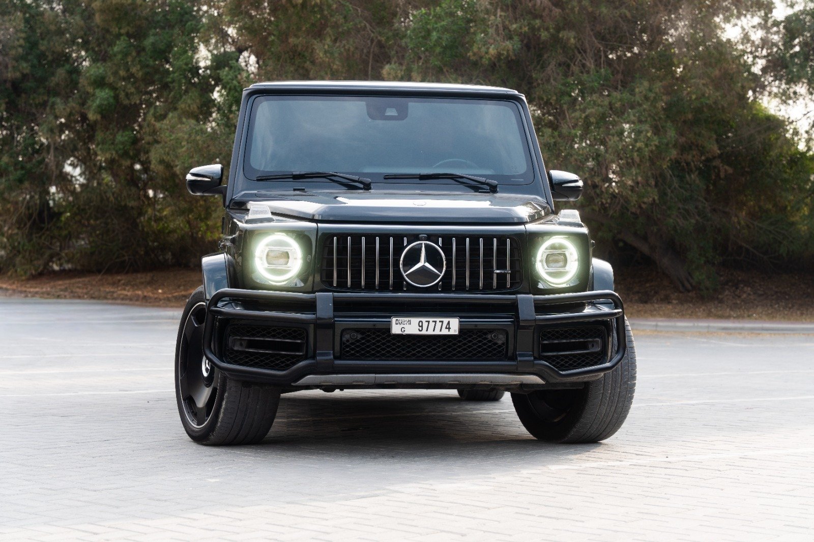 Black Mercedes Benz G63 AMG in Dubai